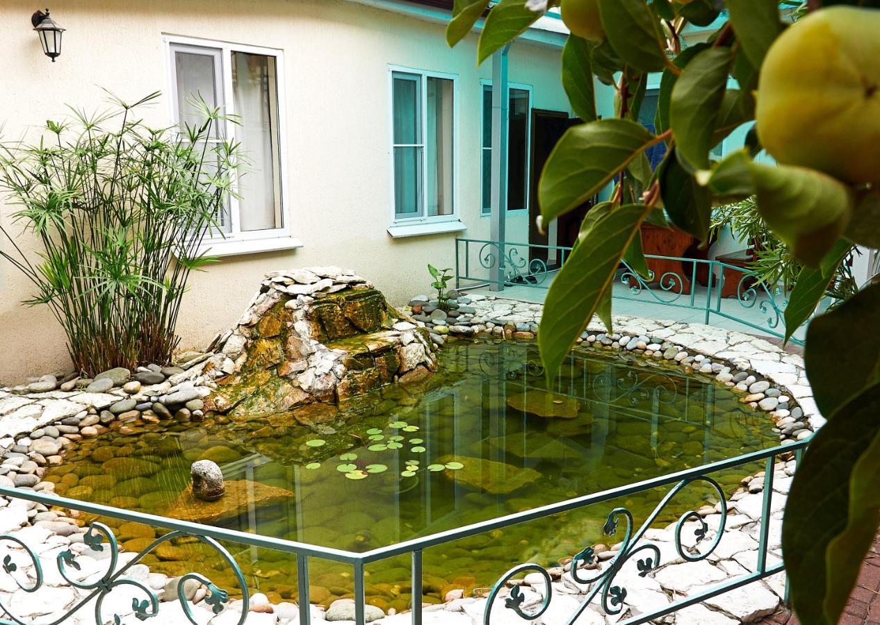 Готель Marco Club Гагра Екстер'єр фото
