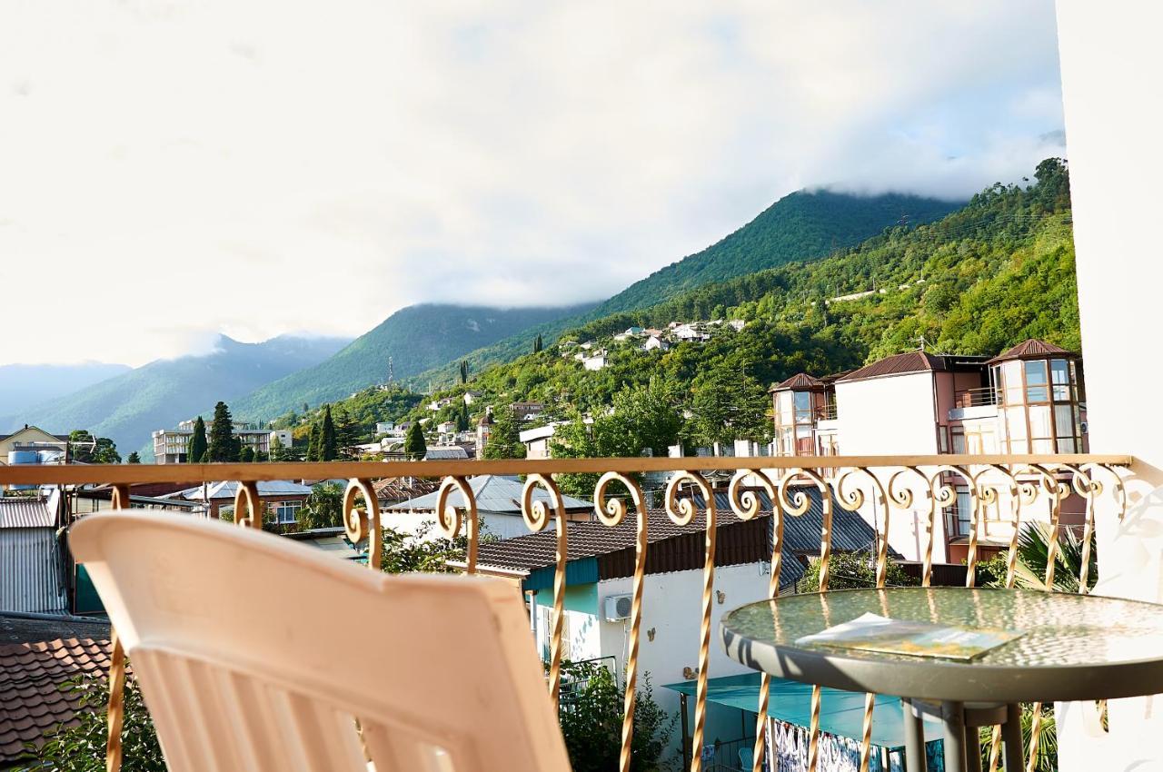 Готель Marco Club Гагра Екстер'єр фото
